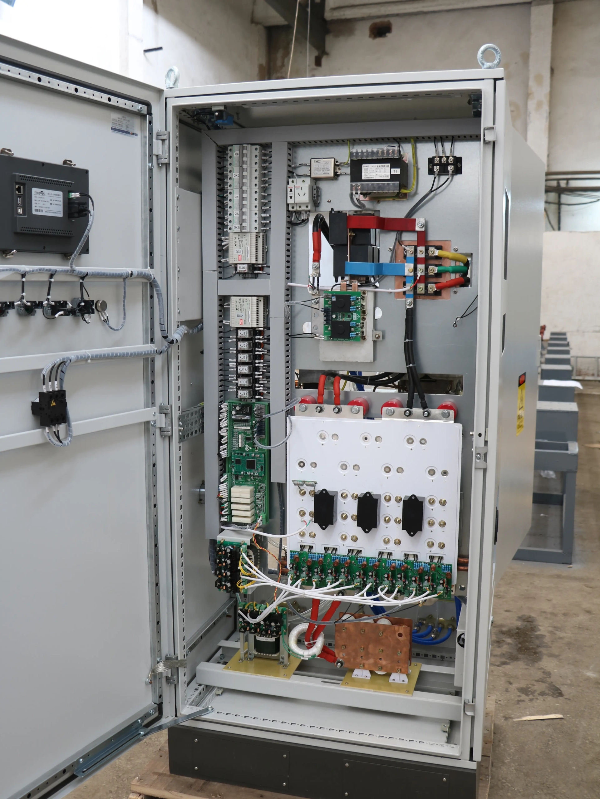 Ultra-High Frequency Induction Heating Equipment