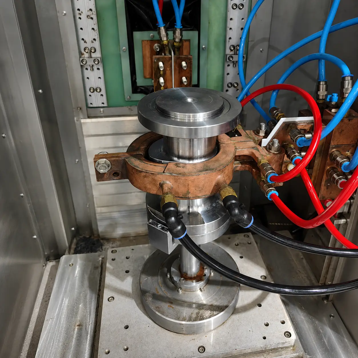 캠 로브 유도 경화 기계 Cam Lobe Induction Hardening