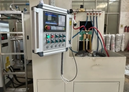 Macchina Automatica per Tempra a Induzione di LamezioSoluzioni Personalizzate per Tempra dei Bordilutions 2 Complete equipment for induction hardening of blades4