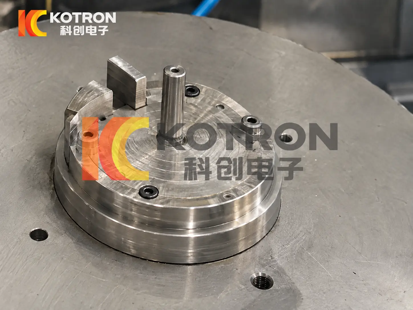 Induktionshärtung von Fliehgewichtskomponenten für Schiffsdieselmotorenngines 6 Flyweight induction hardening locating fixture detail
